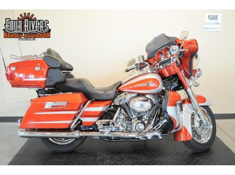 2008 Harley-Davidson FLHTCUSE3 - Ultra Classic Screamin' Eagl Touring 