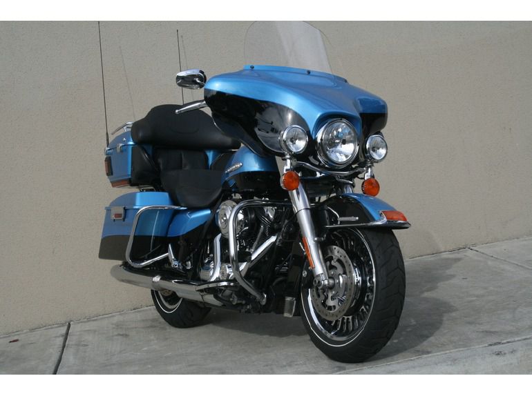 2011 Harley-Davidson FLHTK - Electra Glide Ultra Limited 