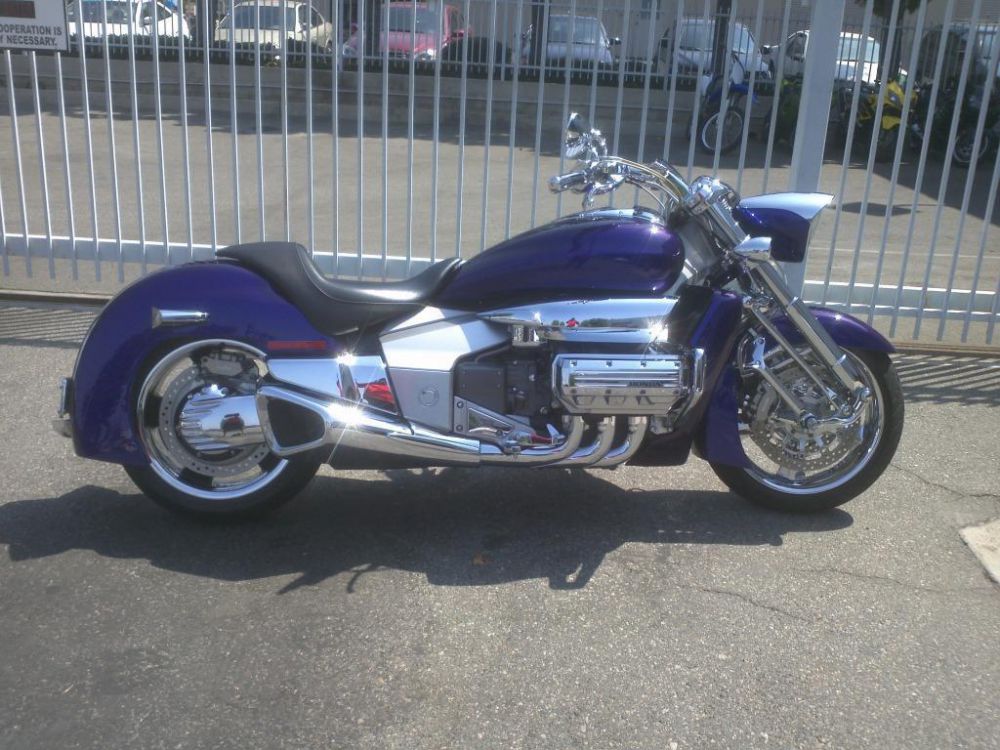 2005 Honda Valkyrie Rune (NRX1800) Cruiser 