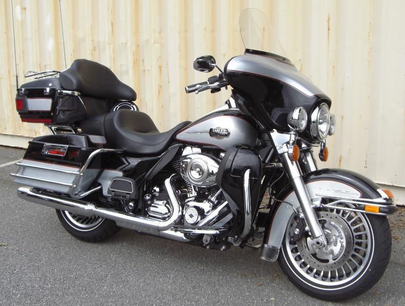 2010 harley-davidson flhtcu - electra glide ultra classic  touring 