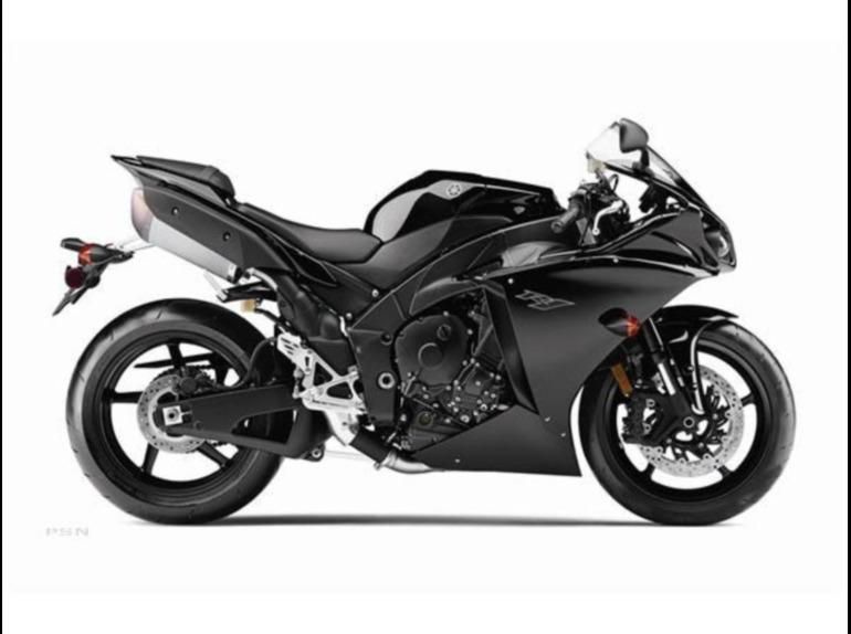 2011 Yamaha YZF-R1 Sportbike 