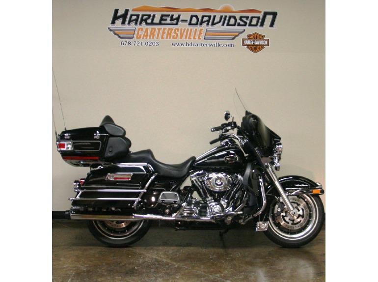 2008 Harley-Davidson FLHTCU Ultra Classic Electra Glide Touring 