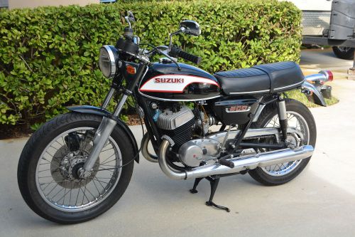 1974 Suzuki T500