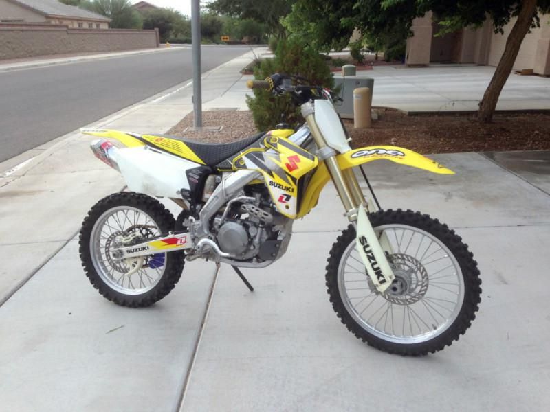 Amazing 2006 RMZ 450 Dirt Bike