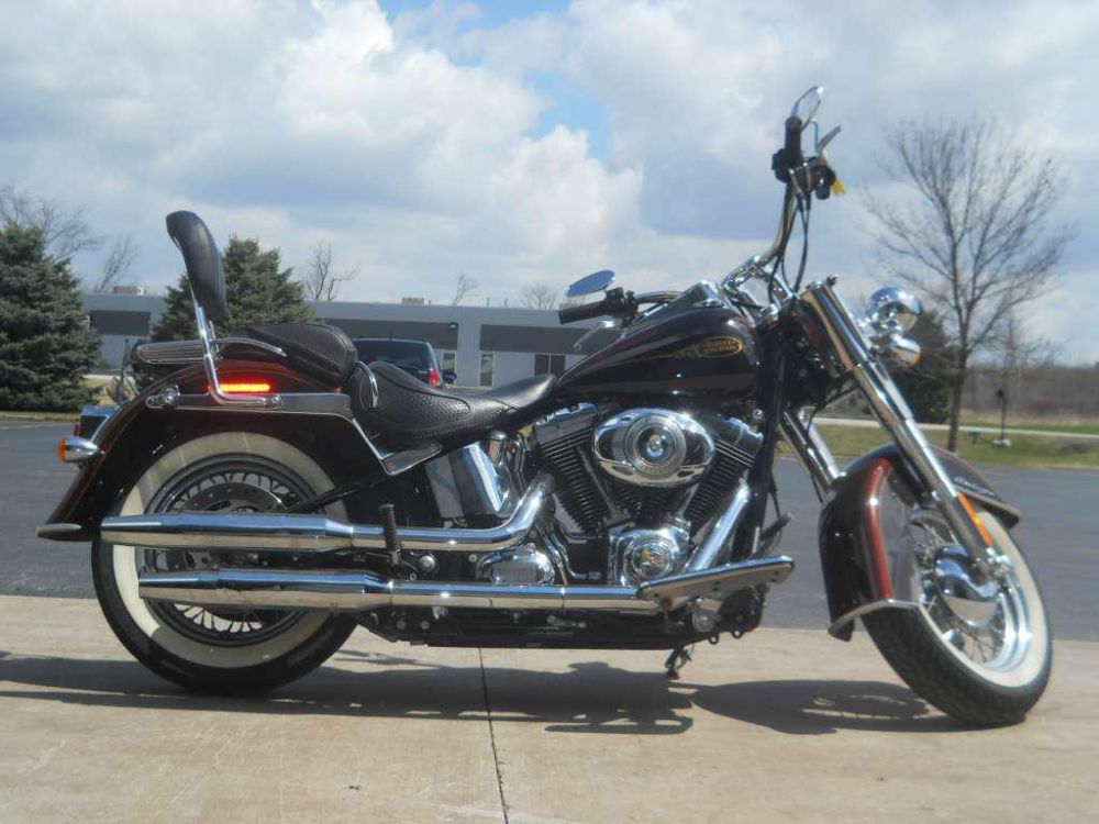 2009 Harley-Davidson FLSTN Softail Deluxe DELUXE Cruiser 