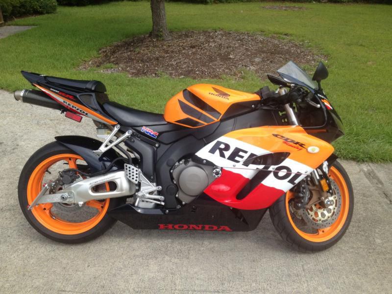 2005 honda cbr 1000rr repsol edition