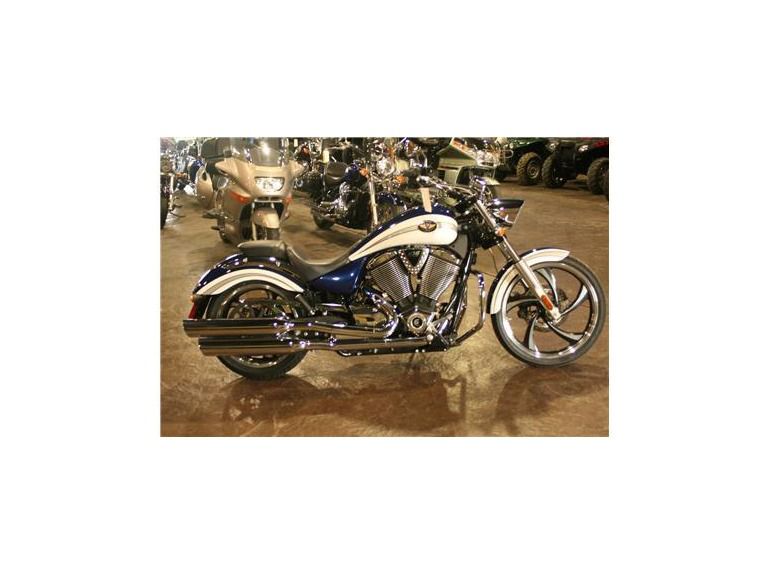 2011 victory vegas 