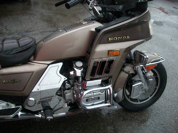 Goldwing honda aspencade 1200 great running condition!!