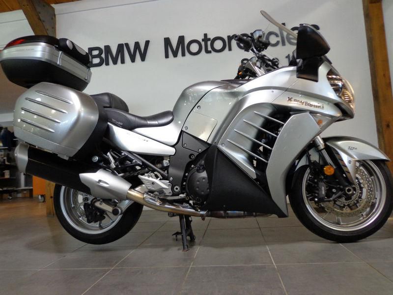 2011 KAWASAKI CONCOURS 14 ABS with low miles @ MAX BMW NH