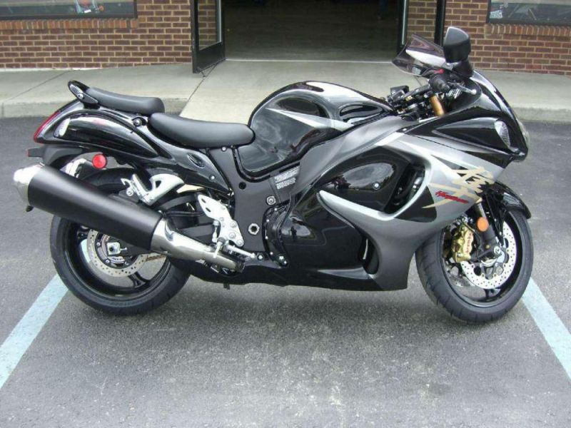 2013 suzuki hayabusa sportbike on 2040-motos