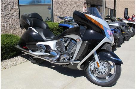 2010 victory vision  touring 