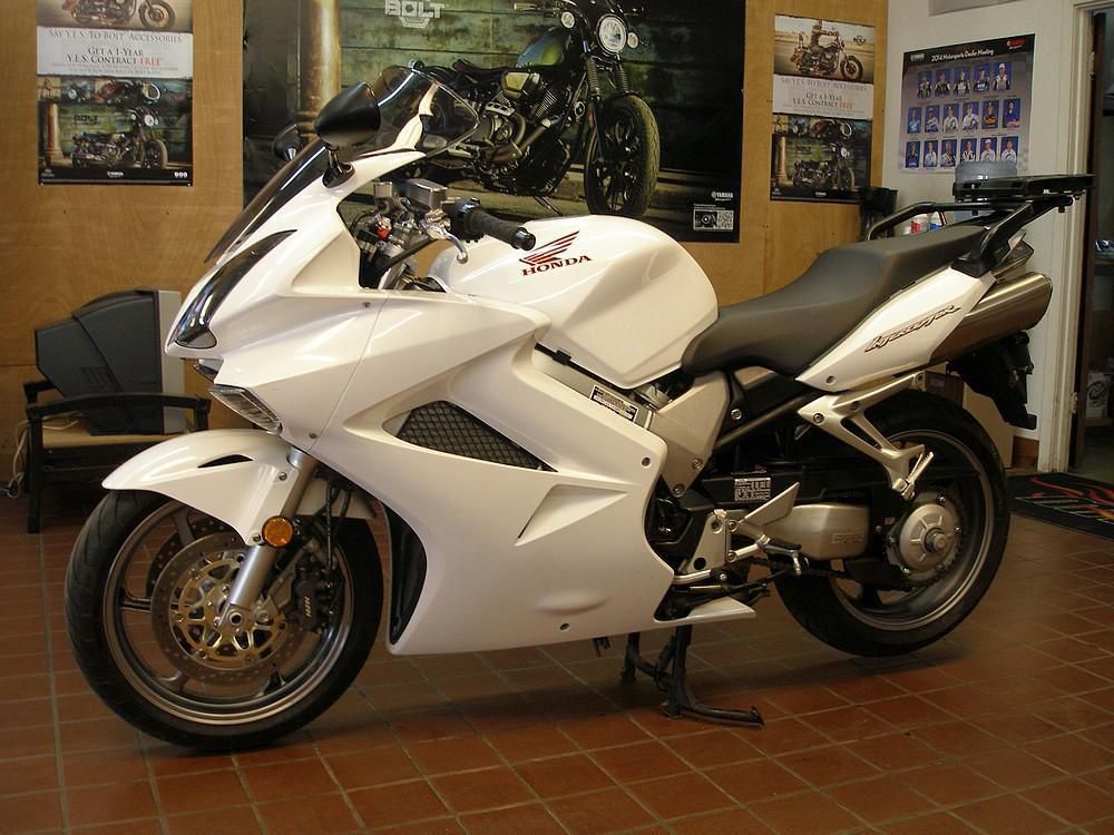 2006 Honda Interceptor 800 Sportbike 