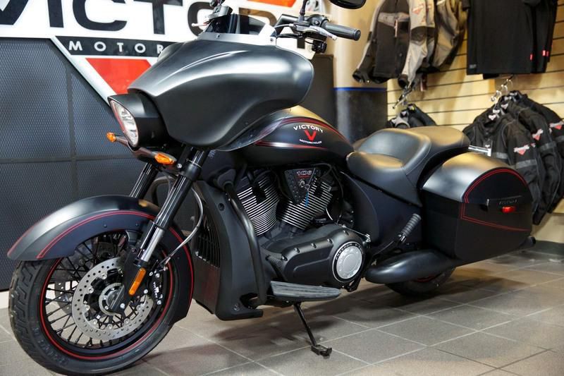 2013 Victory Hard-Ball Sport Touring 