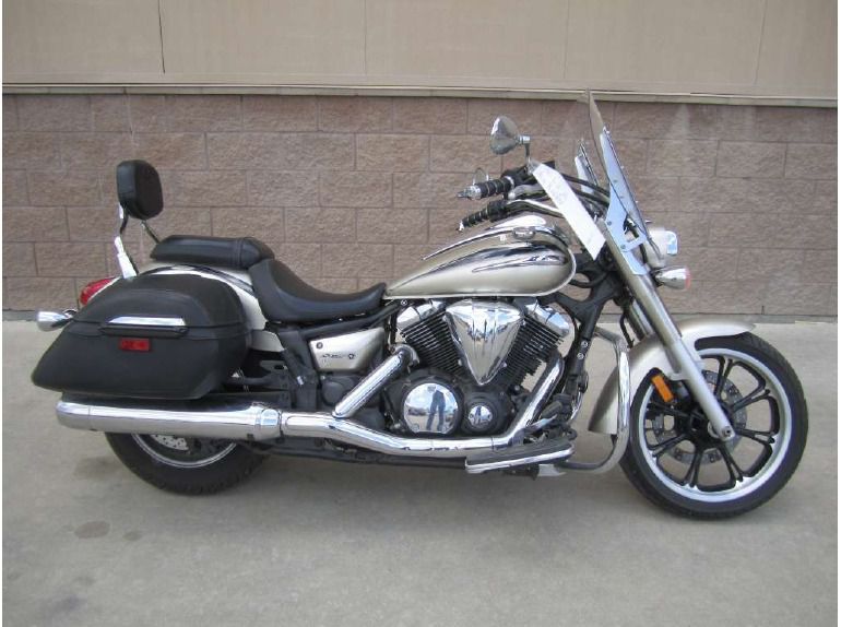 2010 Yamaha V Star 950 Tourer 