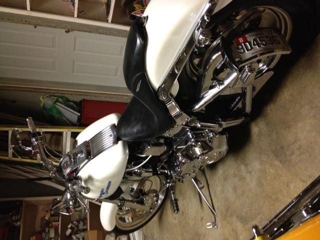 HD CUSTOM SOFTAIL LOADED WITH CHROME, CUSTOM ALLOY WHEELS, NEW TIRES