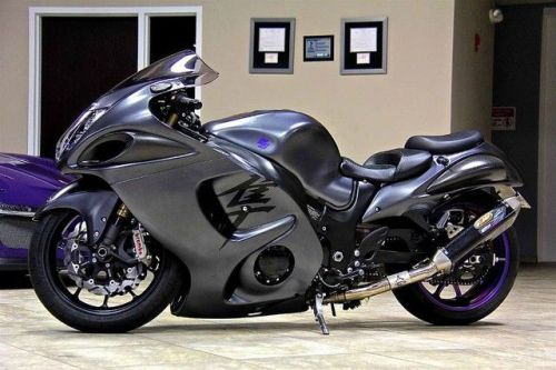 2011 suzuki hayabusa sport bike