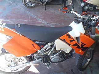2003 ktm 525 exc under 40 operating hours.with upgrades in cherry condition