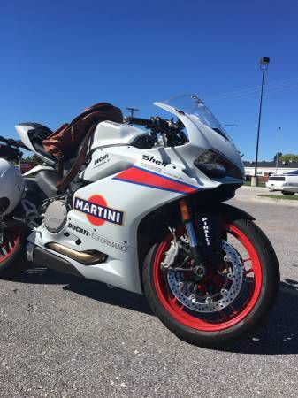 2016 Ducati Supersport
