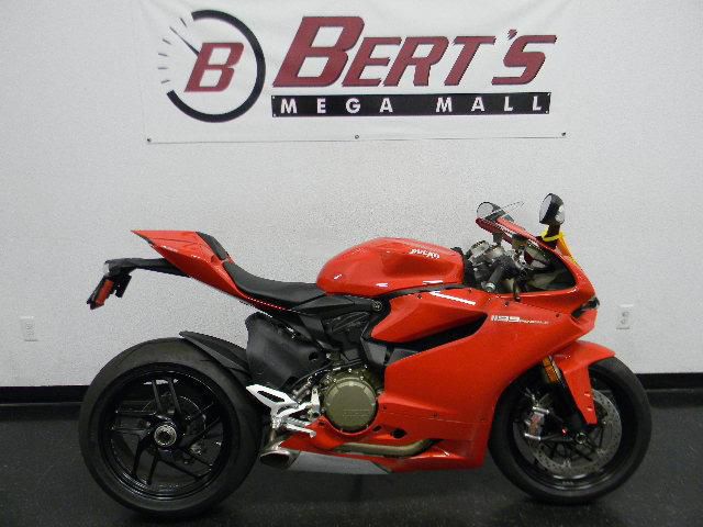 2013 Ducati 1199 Panigale ABS Sportbike 