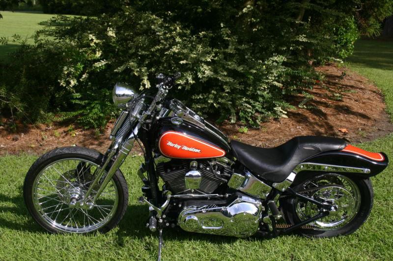 2001 HARLEY DAVIDSON FXSTS