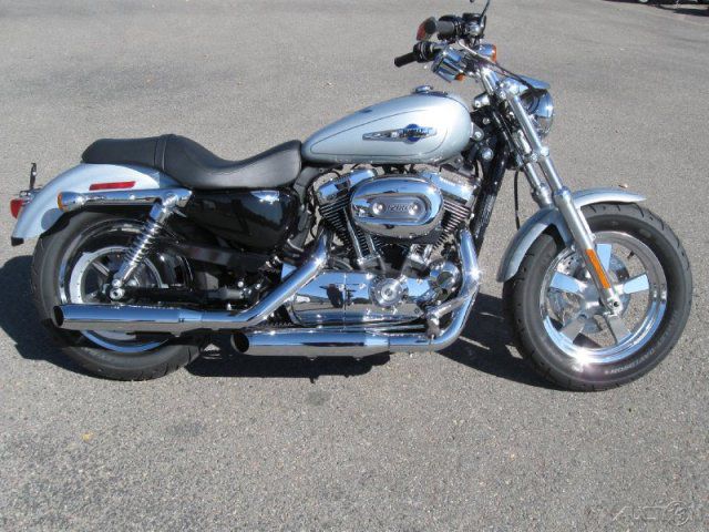 2012 harley-davidson sportster 1200 custom