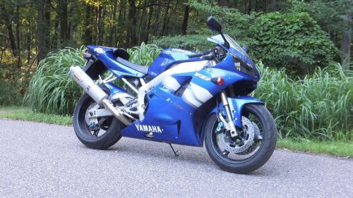 2000 Yamaha YZF-R
