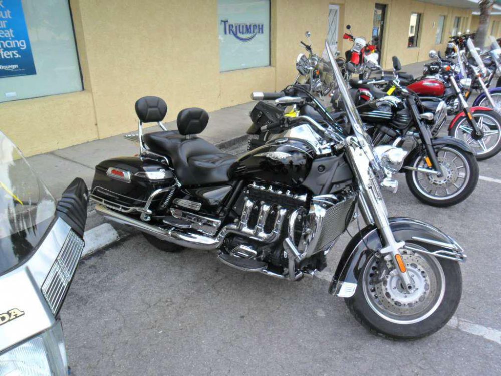 2008 triumph rocket iii touring  cruiser 