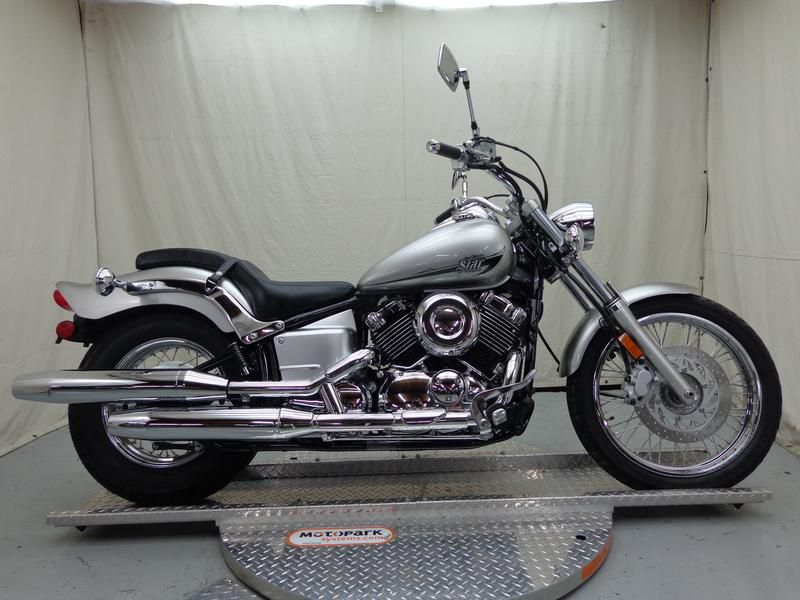 2014 yamaha v star custom  cruiser 