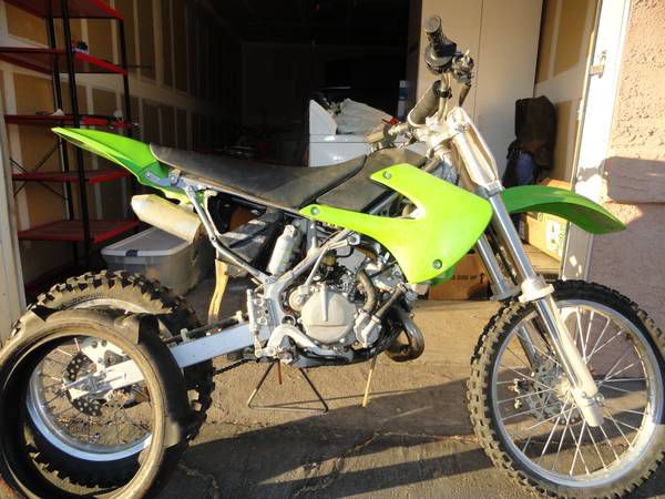 04 kawasaki kx100 big wheel!!