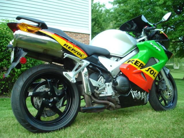 2003 Honda Interceptor VFR800 Motorcycle with low miles, US $4,790.00, image 3