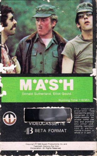 MASH in BETA Video cassette Format Donald Sutherland Elliot Gould 1970 4077th