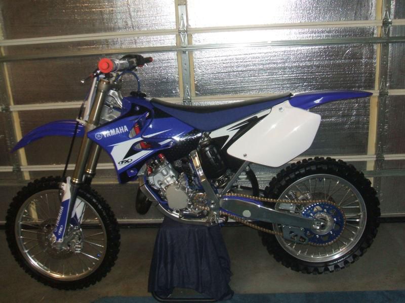 YZ 125V 2006 One Owner. Atlanta area.