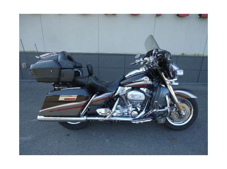 2006 Harley-Davidson FLHTCUSE Screamin Eagle Ultra Classic 