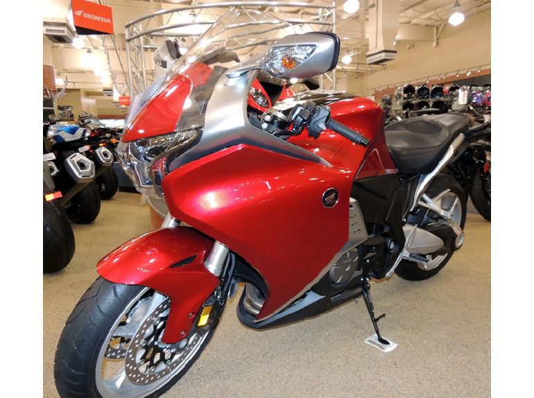 2010 honda vfr 1200f dct 