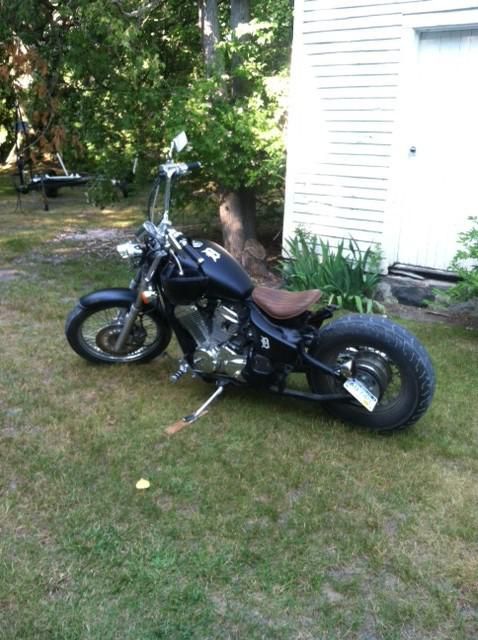 Bobber honda shadow 1999  no reserve!!!!