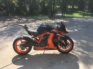 2011 KTM RC8 R 1190CC