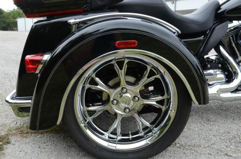 Buy 2012 HarleyDavidson FLHTCUTG Tri Glide Ultra on 2040motos
