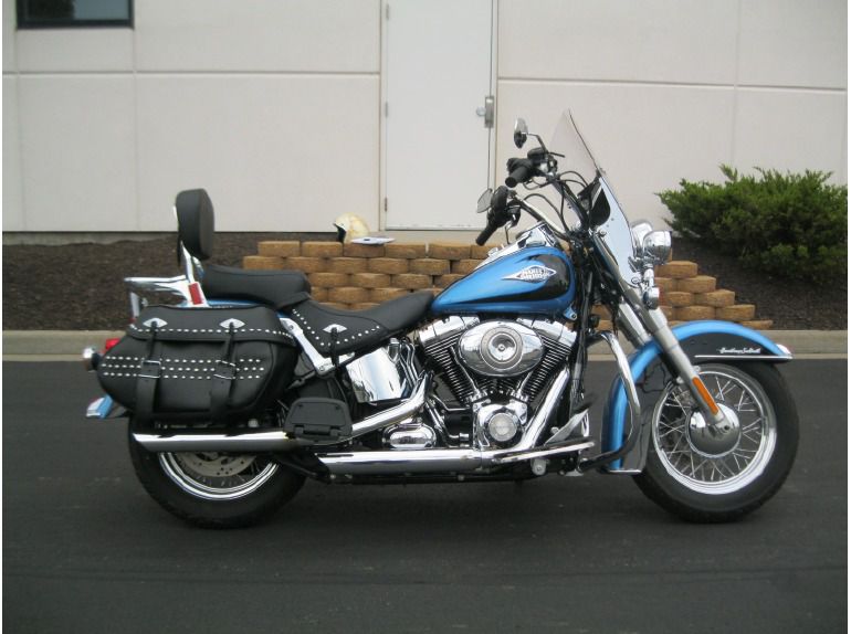 2011 harley-davidson heritage softail classic flstc 