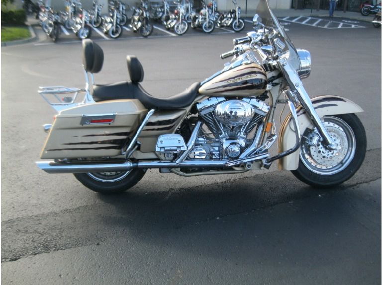 2003 Harley-Davidson Road King FLHRSEI 