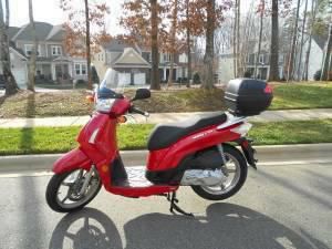 2010 kymco people s 200 scooter 