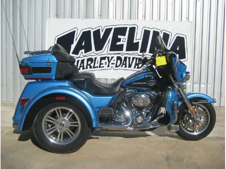 2011 Harley-Davidson FLHTCUTG 