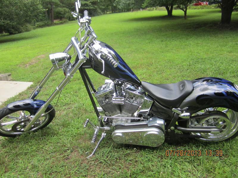 2004 hellbound hellion chopper, softail, only 5298 miles. excellent condition