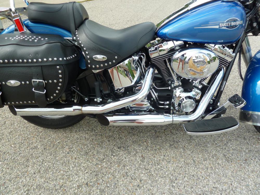 Buy 2005 Harley-Davidson Heritage Softail CLASSIC on 2040-motos