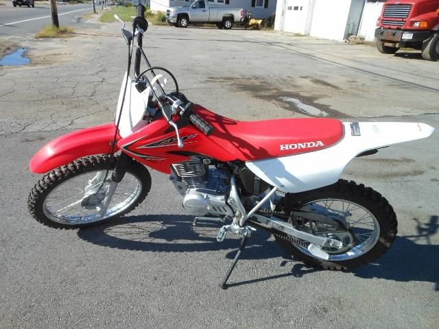 New honda crf 100f dirt bike motorcycle 4 stroke brand new 2012