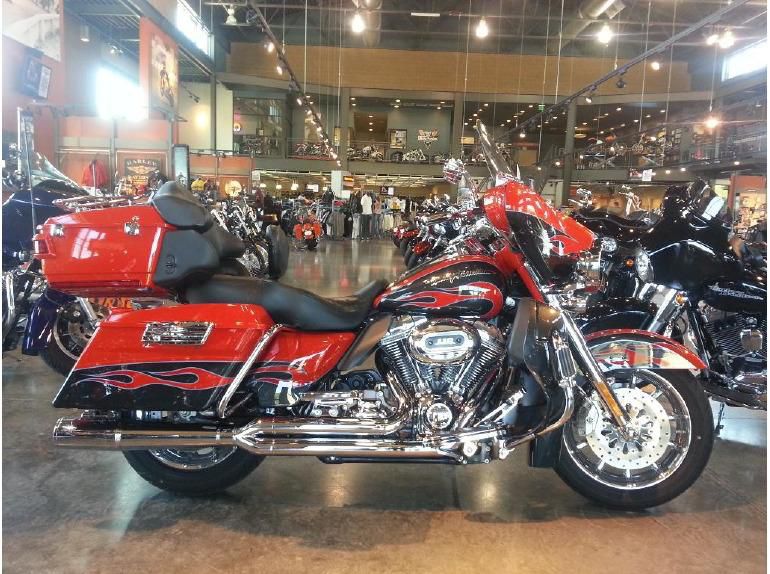 2010 harley-davidson flhtcuse5 cvo ultra classic electra glide  touring 