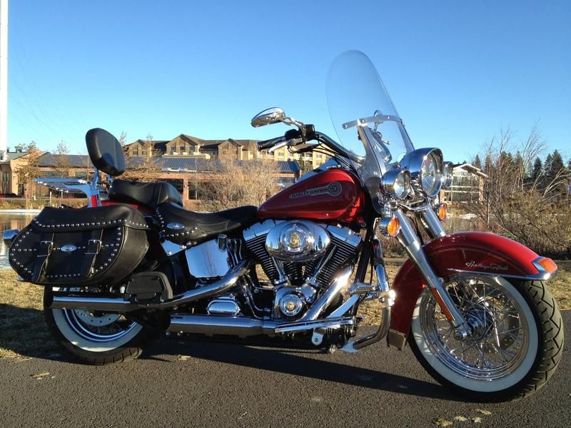 2005 Harley-Davidson FLSTC - Softail Heritage Softail Classic Cruiser 