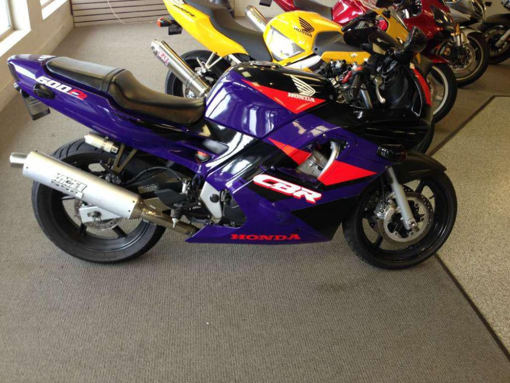 1994 honda cbr600f2  sportbike 