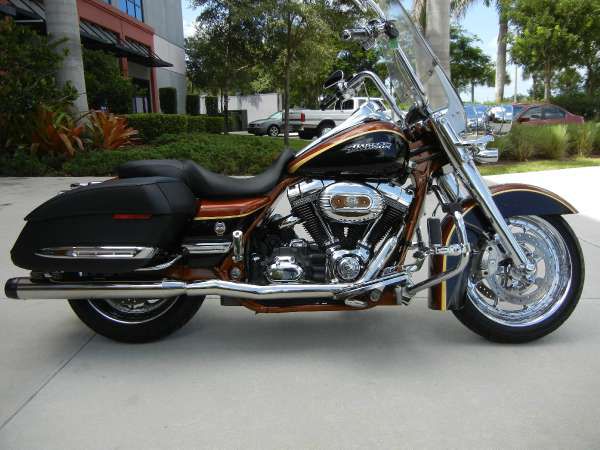 2008 Harley-Davidson CVO Screamin&#039; Eagle Road King