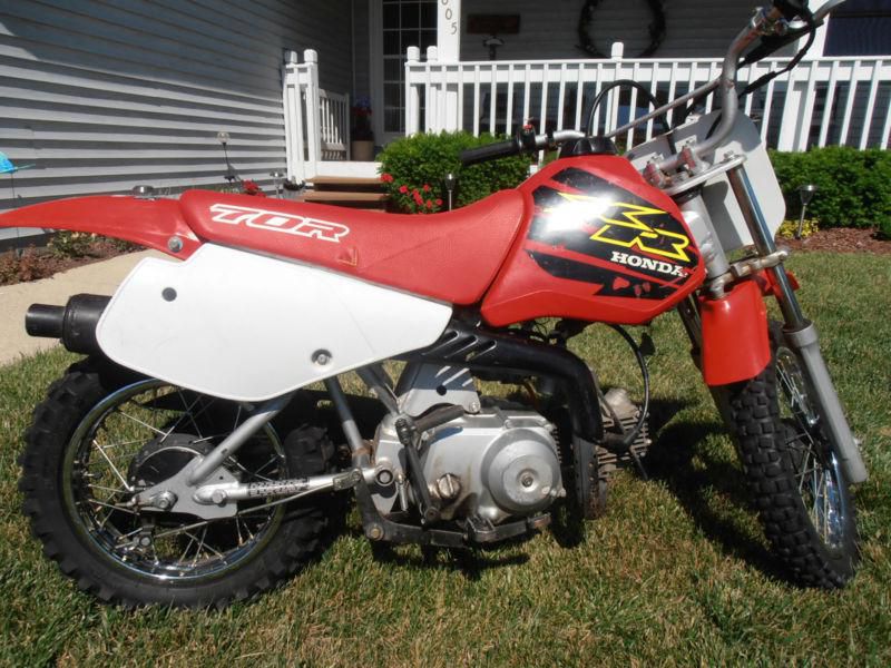 2004 honda xr 70 dirt bike, motorcycle (zion,il)