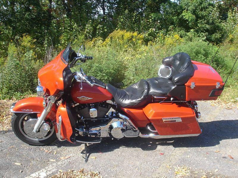 1998 harley davidson ultra classic electra glide touring am/fm hog great mpg